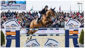 Janne Friederike Meyer-Zimmermann triumphiert nach Schwangerschaft
